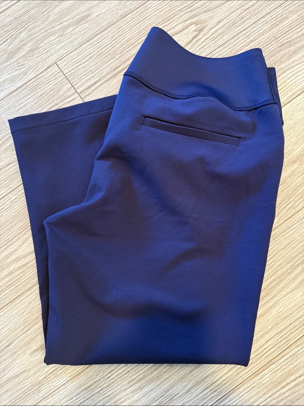 🏖️ NWT Puma Powershape Capri